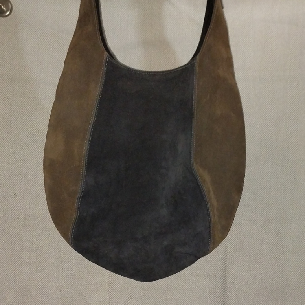 Lands' End Brown and Black Shoulder Bag with Modern Design
